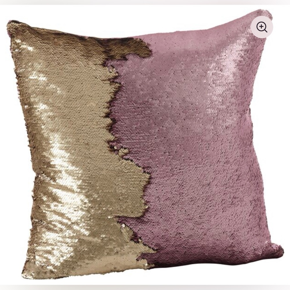 NWT Alandra Sequin Mermaid Throw Pillow New With Tags